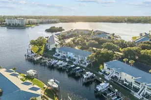 5202 Beach Dr SE, Saint Petersburg, FL 33705 - Photo 68