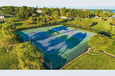 5202 Beach Drive SE #D, Saint Petersburg, FL 33705 - Photo 60