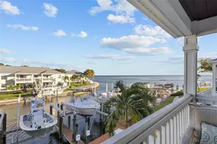 5202 Beach Dr SE, Saint Petersburg, FL 33705 - Photo 20