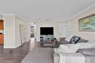 5202 Beach Dr SE, Saint Petersburg, FL 33705 - Photo 6