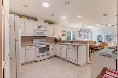2100 Kings Highway #16, Port Charlotte, FL 33980 - Photo 8