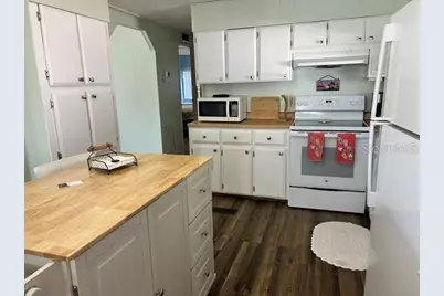 102 Trout, Punta Gorda, FL 33950 - Photo 4