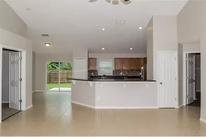 727 Del Rio Way, Kissimmee, FL 34758 - Photo 4
