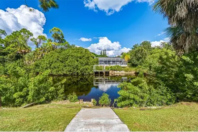 2626 Auburn Boulevard, Port Charlotte, FL 33948 - Photo 4