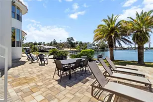 1128 N Circle Dr, Crystal River, FL 34429 - Photo 48