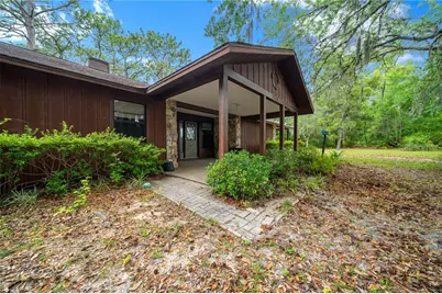 1340 SE Dr Martin Luther King Jr Avenue, Crystal River, FL 34428 - Photo 12