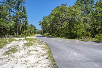 105 NE 239 Avenue, Old Town, FL 32680 - Photo 2