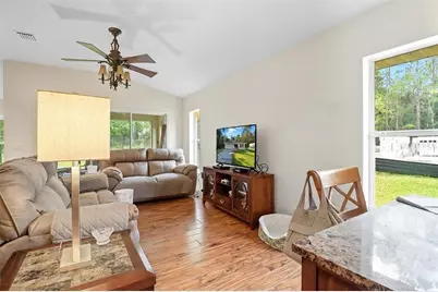 132 W Ruska Place, Citrus Springs, FL 34434 - Photo 8