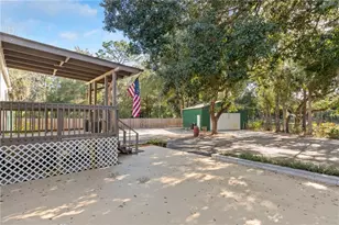 193 Gladys Ave, Inglis, FL 34449 - Photo 4