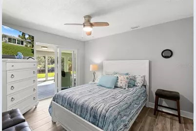 11286 W Bayshore Drive, Crystal River, FL 34429 - Photo 16