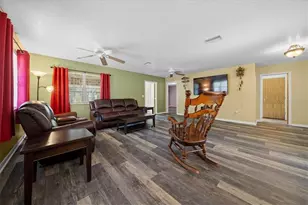 12575 W Foss Groves Path, Inglis, FL 34449 - Photo 8