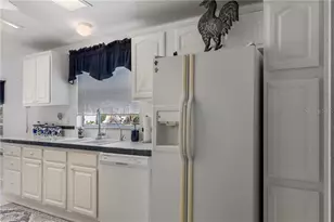 2540 E Loma Ct, Hernando, FL 34442 - Photo 14