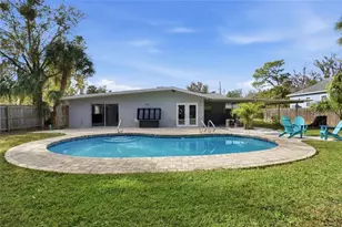 547 NW 9th Ave, Crystal River, FL 34428 - Photo 42