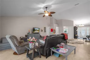 1256 W Sphere Pl, Beverly Hills, FL 34465 - Photo 14