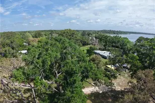 11590 SE 203rd Pl, Inglis, FL 34449 - Photo 32