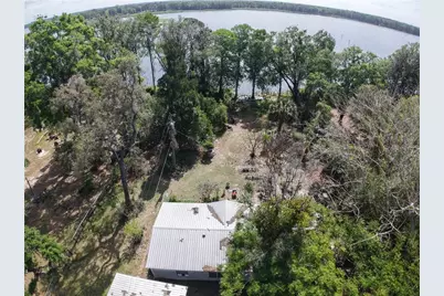 11590 SE 203rd Place, Inglis, FL 34449 - Photo 18