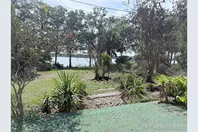 11590 SE 203rd Place, Inglis, FL 34449 - Photo 2