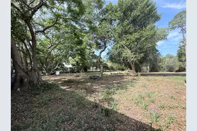 11590 SE 203rd Place, Inglis, FL 34449 - Photo 24