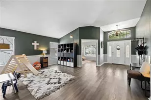 13428 Mandalay Pl, Spring Hill, FL 34609 - Photo 12