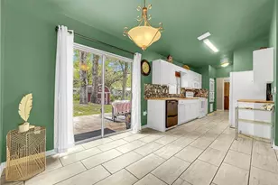 130 N Hawthorne Dr, Inglis, FL 34449 - Photo 32
