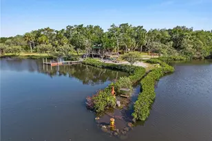 1326 S Estuary Dr, Crystal River, FL 34429 - Photo 6