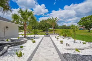 593 N Cherry Pop Dr, Inverness, FL 34453 - Photo 8