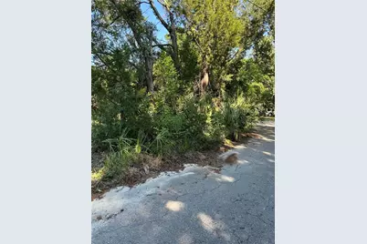 1875 N Scenic Way, Crystal River, FL 34429 - Photo 2