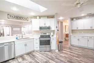 608 N Heathrow Dr, Lecanto, FL 34461 - Photo 18