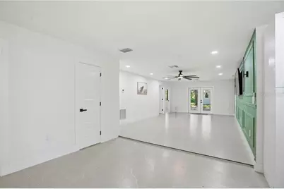 9900 W Riverwood Drive, Crystal River, FL 34428 - Photo 22
