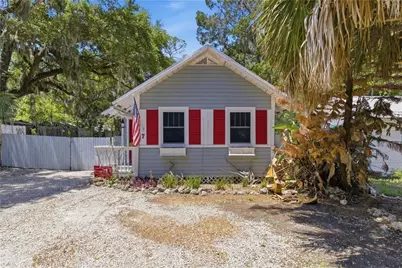 7 61st Street, Yankeetown, FL 34498 - Photo 2