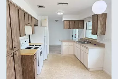308 S Adams Street, Beverly Hills, FL 34465 - Photo 8