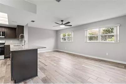 512 SE Paradise Point Road, Crystal River, FL 34429 - Photo 24