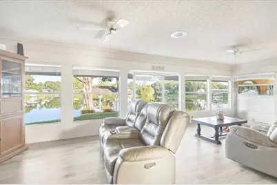 928 S Shad Terrace, Inverness, FL 34450 - Photo 6
