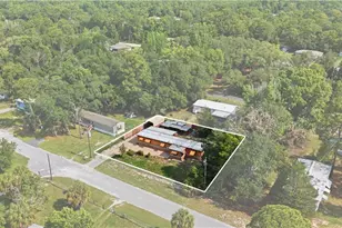 7509 W Merry Ln, Homosassa, FL 34446 - Photo 2