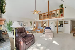 821 N Golf Course Dr, Crystal River, FL 34429 - Photo 6