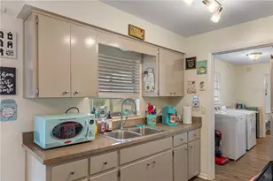 3288 N Maidencane Dr, Beverly Hills, FL 34465 - Photo 14
