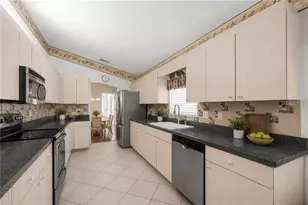 13646 SE 91st Ct, Summerfield, FL 34491 - Photo 12