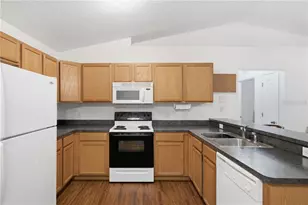 3198 E Bradley St, Inverness, FL 34453 - Photo 2