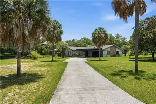 385 N Cornish Point, Lecanto, FL 34461 - Photo 4