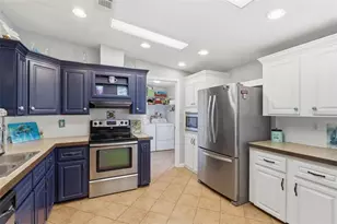 8421 W Scott Ct, Homosassa, FL 34448 - Photo 10