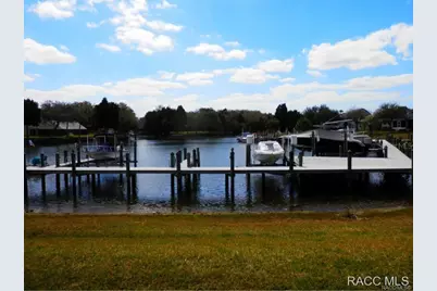 10972 W Cove Harbor Drive, Crystal River, FL 34428 - Photo 2