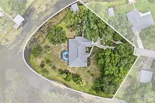 8500 E Dawn Ct, Inverness, FL 34450 - Photo 2
