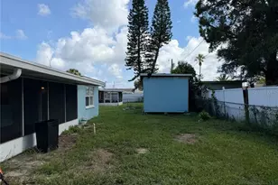 1650 Bold Ln, Holiday, FL 34691 - Photo 16