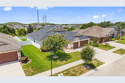 13627 Artesa Bell Drive, Riverview, FL 33579 - Photo 2