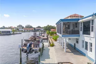 2243 N Kings Cove Point, Crystal River, FL 34429 - Photo 10