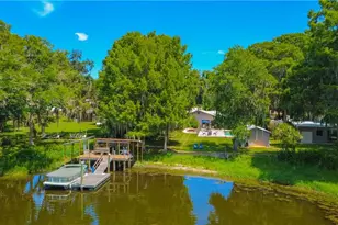 85 S Hunting Lodge Dr, Inverness, FL 34453 - Photo 6