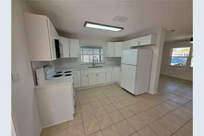 4450 Essex Lane, Spring Hill, FL 34606 - Photo 8
