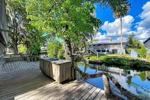 11590 N Kayak Point, Inglis, FL 34449 - Photo 10