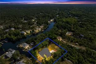 11590 N Kayak Point, Inglis, FL 34449 - Photo 2