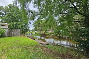 10292 E Pike Dr, Inverness, FL 34450 - Photo 20